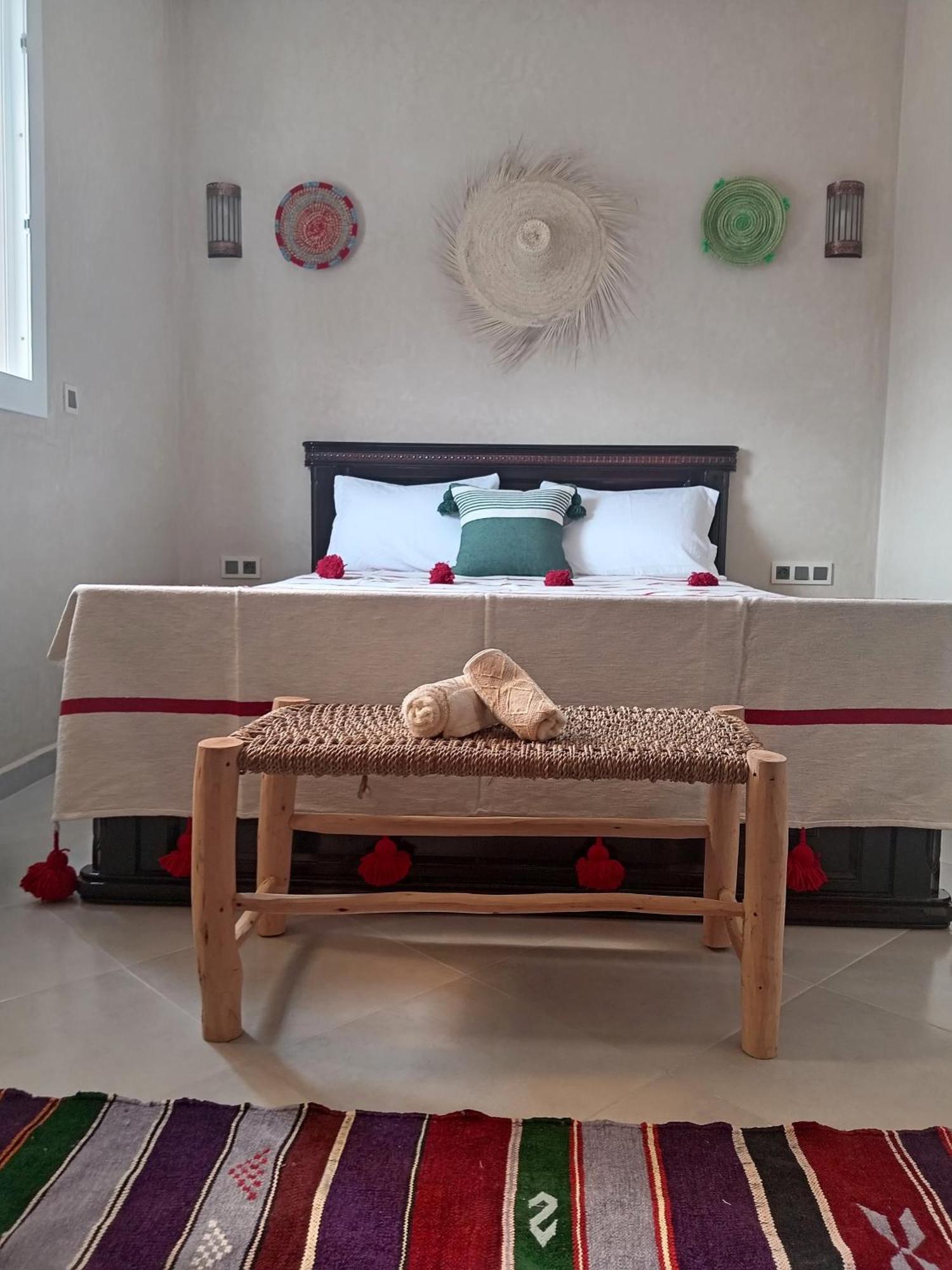Хостел Taghoba Surf House Tamraght Экстерьер фото